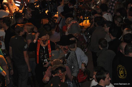 klamo party 073