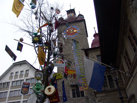 guedismontag lu 124